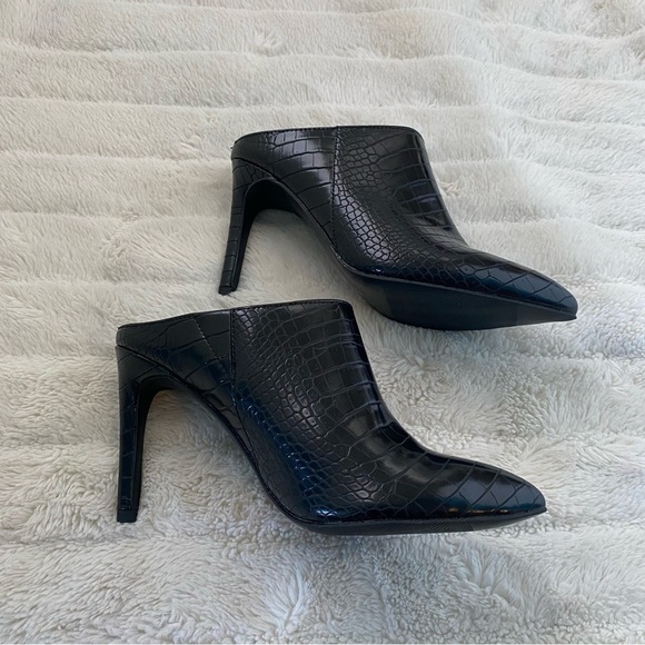 Worthington Black Croc Textured Pointy Toe Mules Heels New Size 7 - Picture 10 of 10
